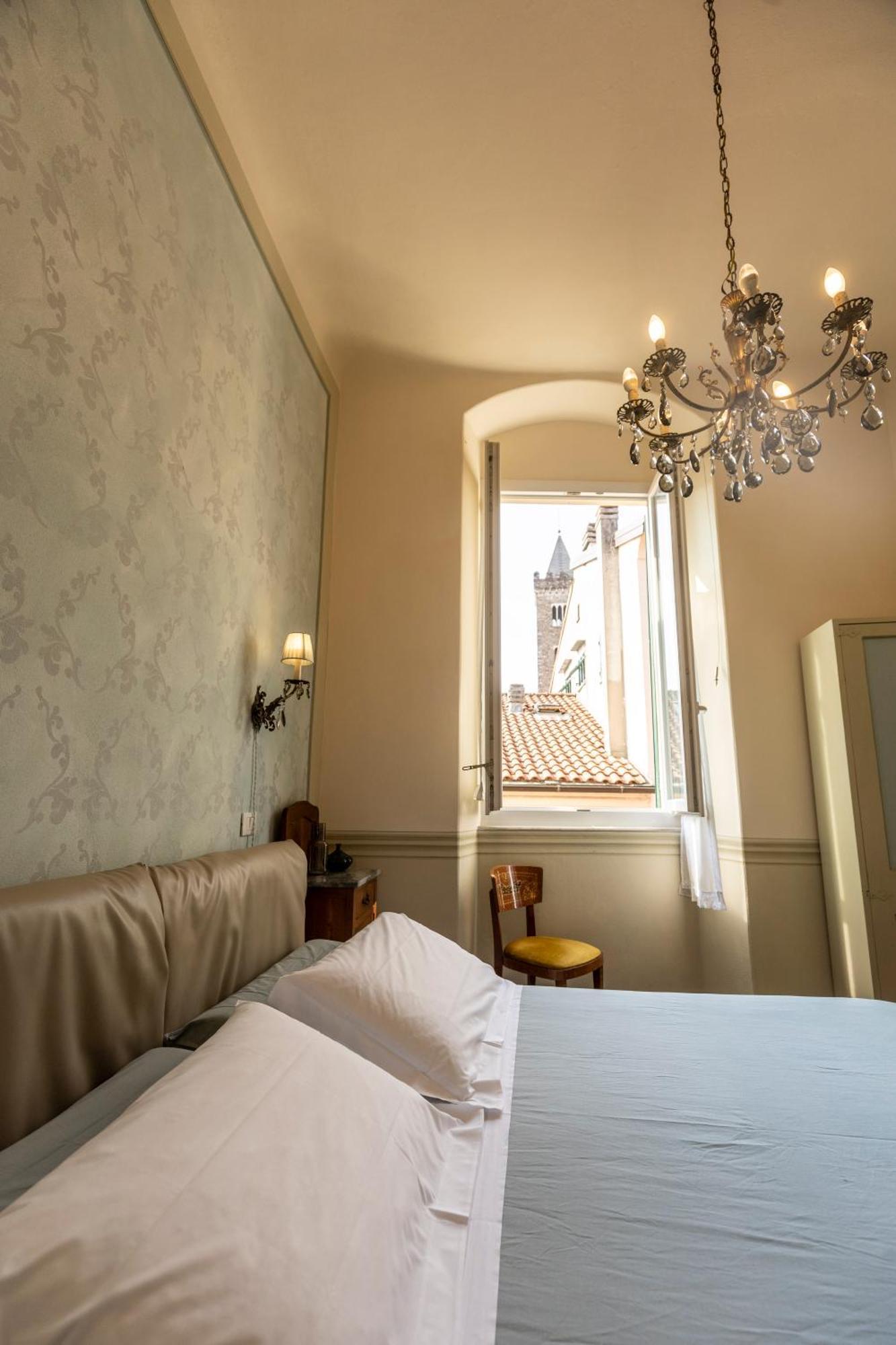 Casa Giangare Hotel Sarzana Ngoại thất bức ảnh