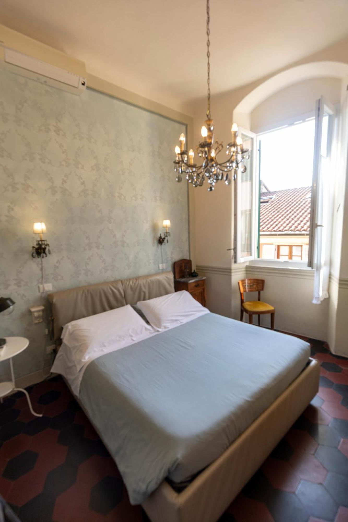 Casa Giangare Hotel Sarzana Ngoại thất bức ảnh