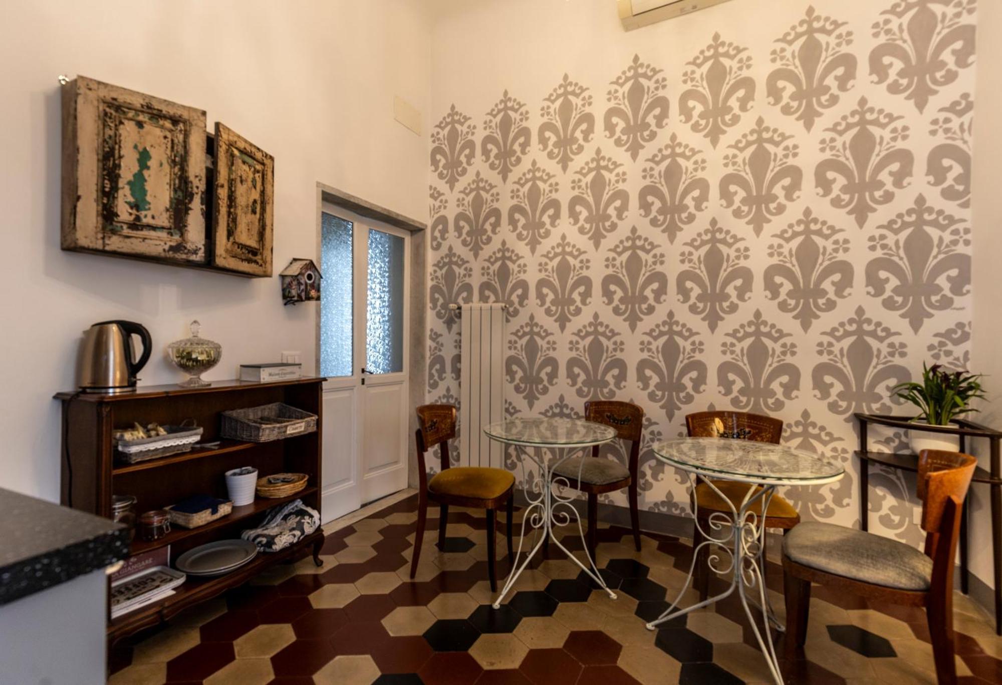 Casa Giangare Hotel Sarzana Ngoại thất bức ảnh